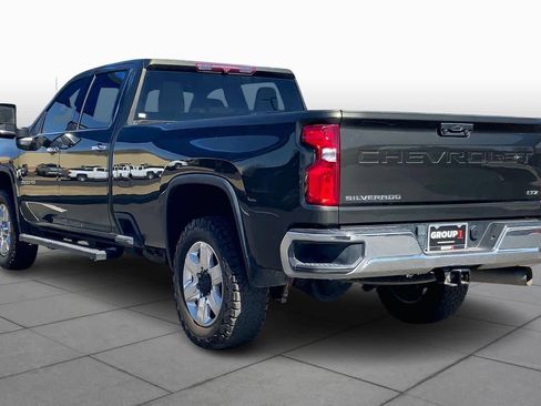 Used 2023 Chevrolet Silverado 3500 LTZ w/ Gooseneck/5TH Wheel Package image 12