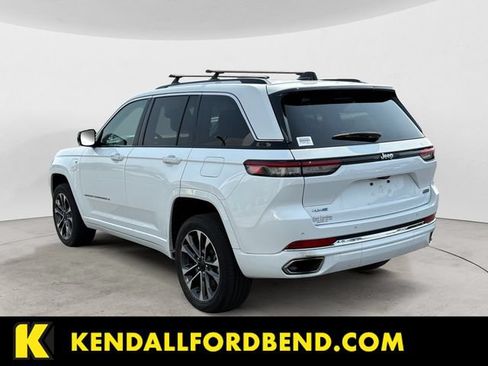 Used 2022 Jeep Grand Cherokee Overland AWD/4WD image 7