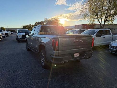 Used 2023 GMC Sierra 1500 AT4 w/ AT4 Premium Package image 3