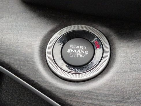 Used 2023 Jeep Grand Cherokee 4WD 4xe image 29