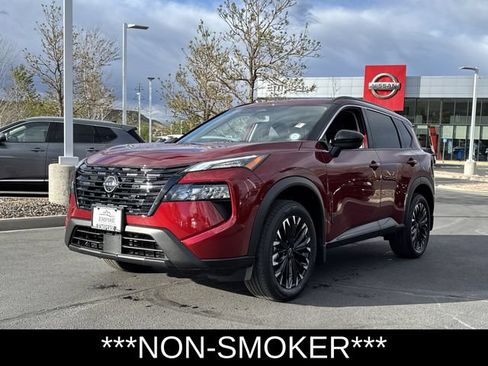 Used 2026 Nissan Rogue Dark Armor AWD/4WD image 8