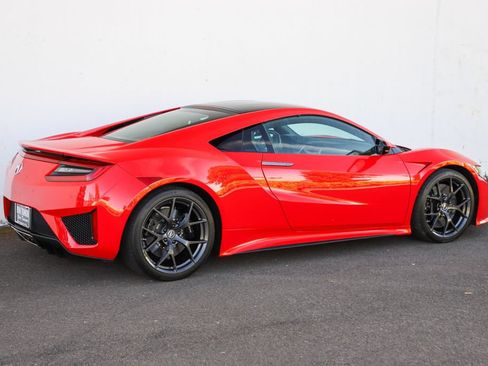 Used 2018 Acura NSX AWD/4WD image 5