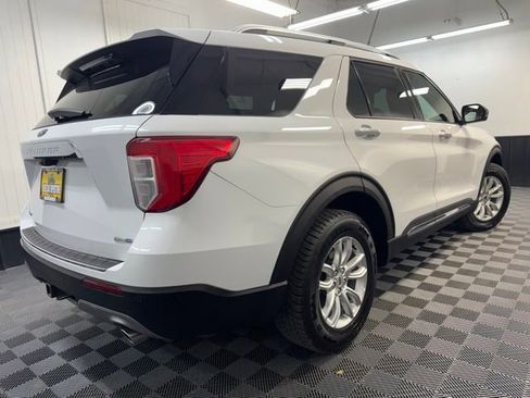 Used 2020 Ford Explorer Limited w/ Class III Trailer Tow Package AWD/4WD image 3