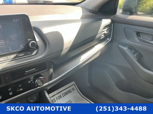 Used 2023 Nissan Rogue S FWD image 24