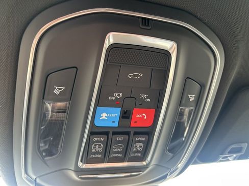 New 2026 Jeep Grand Cherokee Limited AWD/4WD image 28