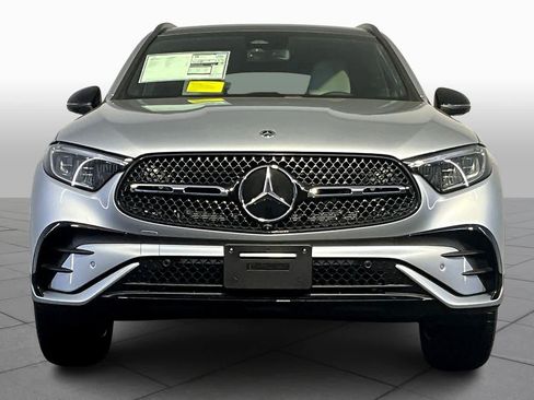 New 2026 Mercedes-Benz GLC 300 4MATIC image 2