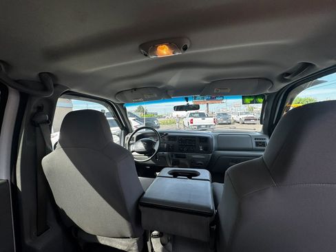 Used 2004 Ford F350 XLT AWD/4WD image 16
