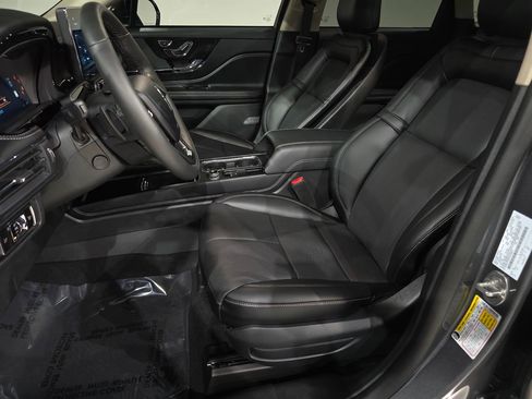 New 2026 Lincoln Corsair Reserve FWD image 20