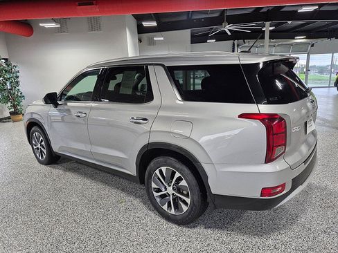 Used 2021 Hyundai Palisade SEL w/ Cargo Package AWD/4WD image 3
