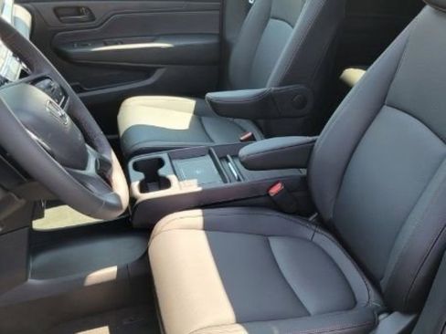 New 2026 Honda Odyssey Sport-L image 8
