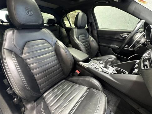 Used 2021 Alfa Romeo Giulia Ti Sport AWD/4WD image 33