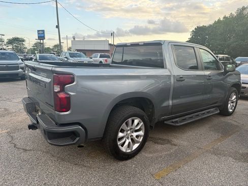 Used 2021 Chevrolet Silverado 1500 Custom RWD image 5