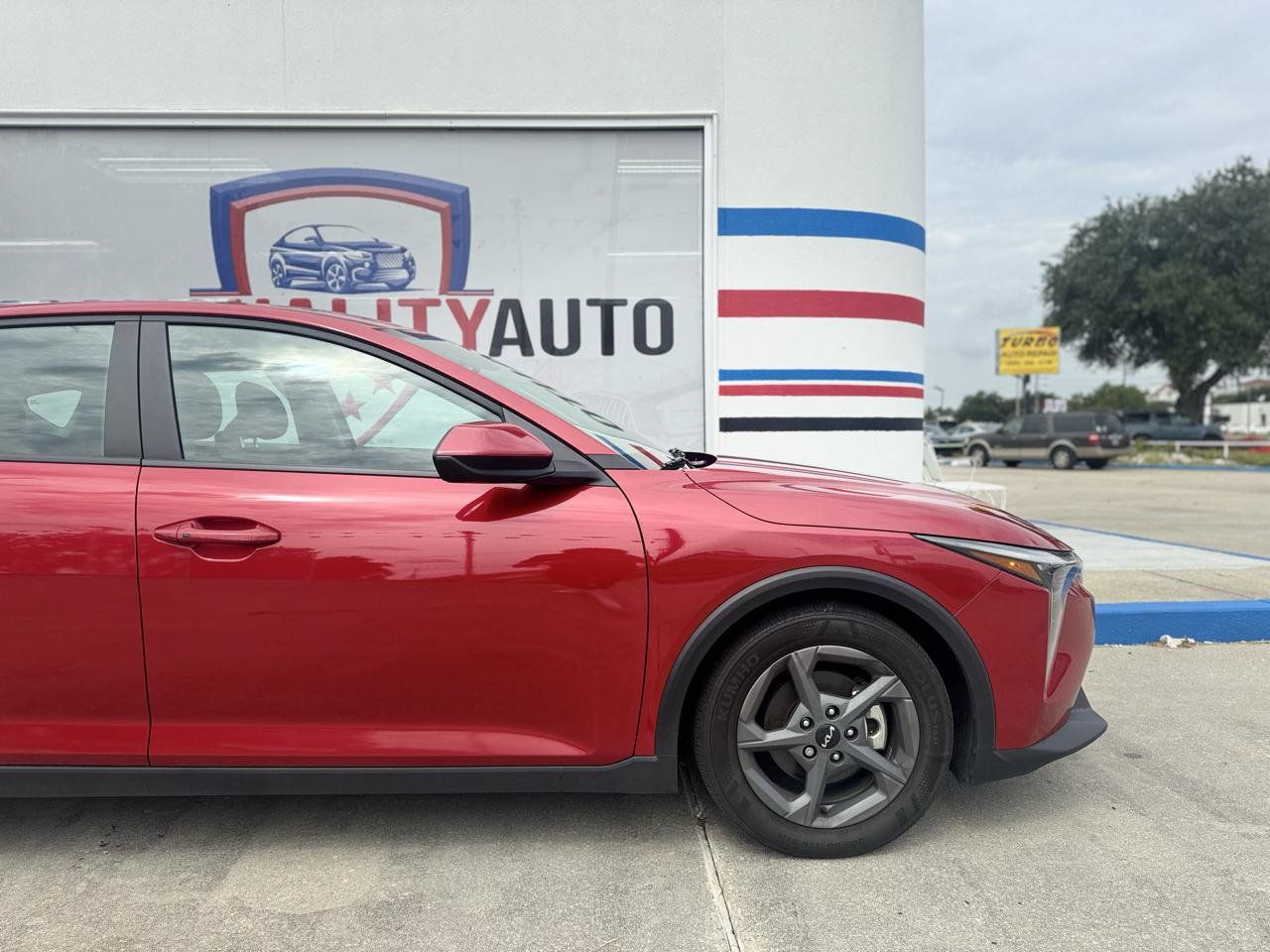 Used 2025 Kia K4 FWD image 23