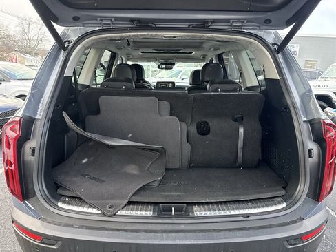 Used 2022 Kia Telluride SX w/ SX Prestige Package image 13