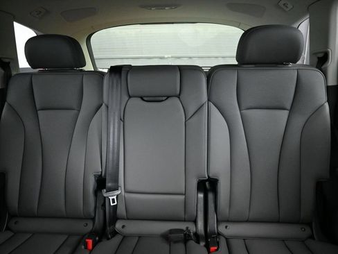 New 2026 Audi Q7 2.0T Premium Plus AWD/4WD image 18