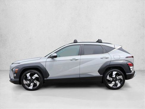 Used 2026 Hyundai Kona Limited FWD image 8