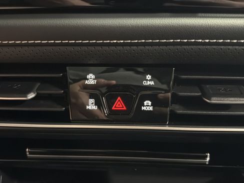 New 2026 Volkswagen Atlas SE AWD/4WD image 25