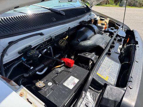 Used 2008 Ford E-250 and Econoline 250 RWD image 25