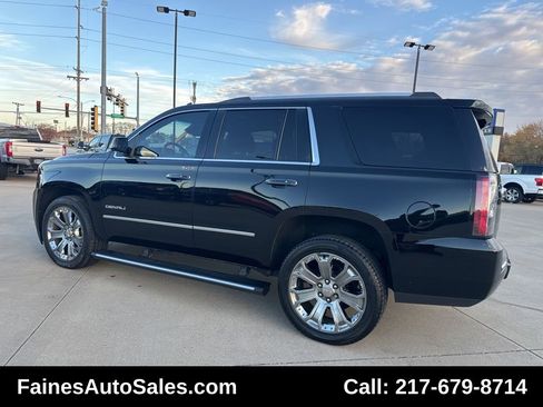 Used 2016 GMC Yukon Denali w/ Open Road Package image 11