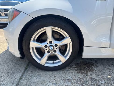 Used 2012 BMW 128i Convertible w/ Premium Pkg RWD image 22