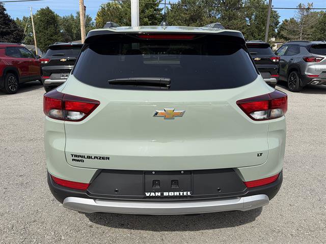 New 2026 Chevrolet TrailBlazer LT w/ Convenience Package AWD/4WD image 4