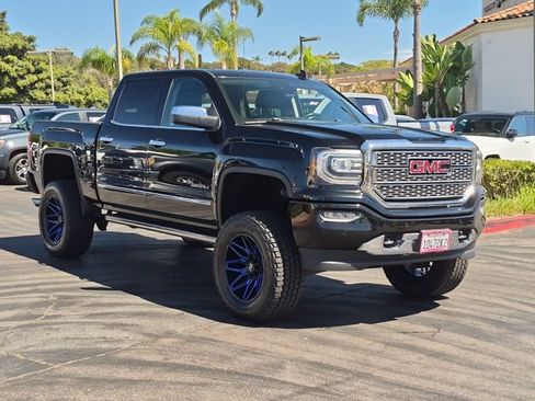 Used 2018 GMC Sierra 1500 Denali w/ Denali Ultimate Package AWD/4WD image 3