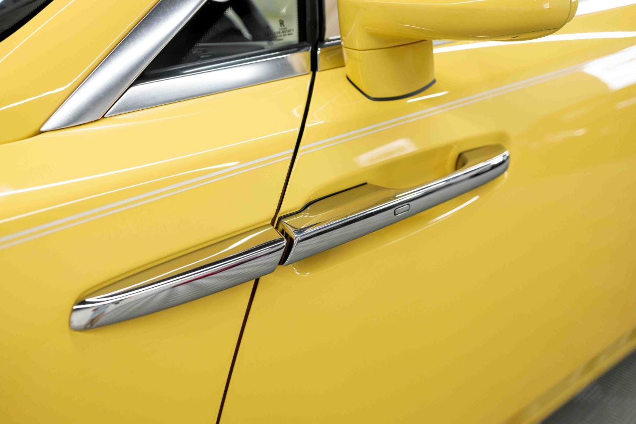 Used 2017 Rolls-Royce Dawn RWD image 69
