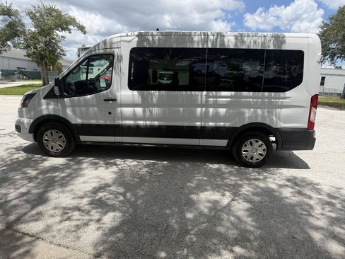 Used 2025 Ford Transit 350 XLT RWD image 6