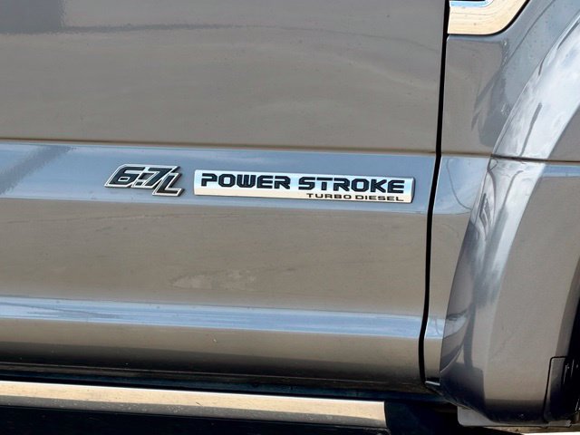 Used 2022 Ford F350 Platinum AWD/4WD image 8