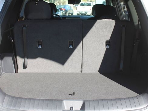 New 2027 Kia Telluride S image 10