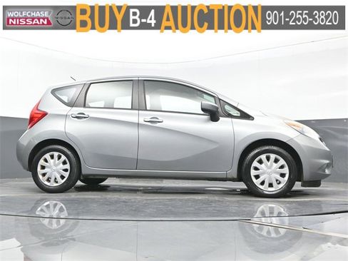 Used 2015 Nissan Versa Note SV image 26