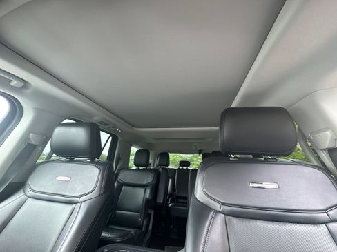 Used 2025 Ford Expedition Platinum AWD/4WD image 31