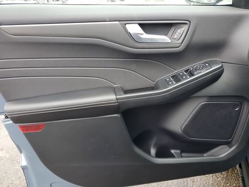 New 2026 Ford Escape SE image 23