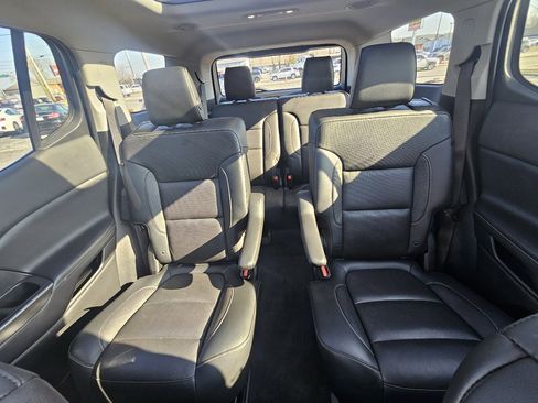 Used 2019 GMC Acadia SLT image 46