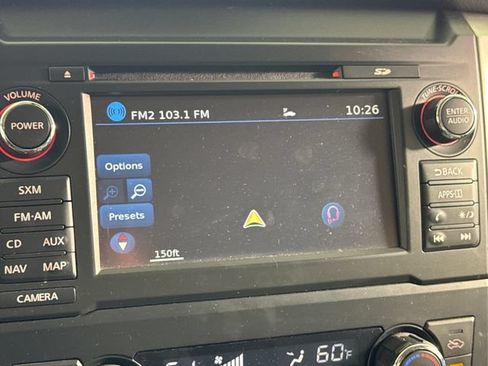 Used 2018 Nissan Titan SL AWD/4WD image 36