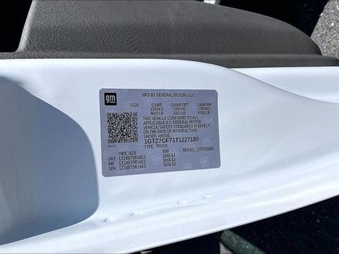 New 2026 GMC Savana 3500 w/ Driver Convenience Package RWD image 15
