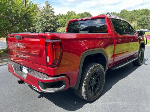 Used 2025 GMC Sierra 1500 AT4 w/ AT4 Premium Package AWD/4WD image 28