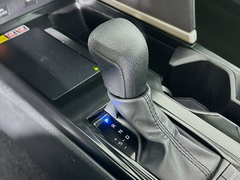 Used 2025 Toyota Camry LE image 25