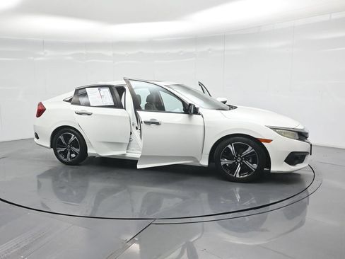 Used 2016 Honda Civic Touring image 29