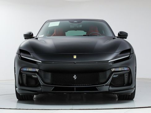 Certified 2025 Ferrari Purosangue image 11