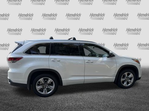 Used 2016 Toyota Highlander Limited Platinum AWD/4WD image 10