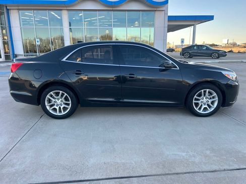 Used 2013 Chevrolet Malibu LT w/ Power Convenience Package image 8