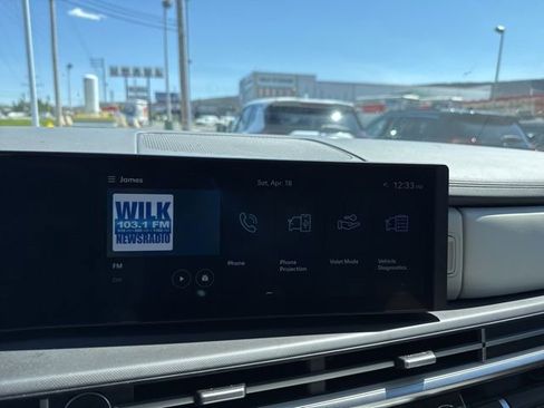 Used 2025 Hyundai Santa Fe SEL AWD/4WD image 34