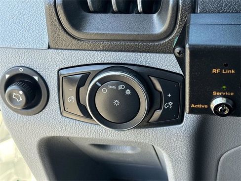Certified 2018 Ford Transit 350 XLT image 33