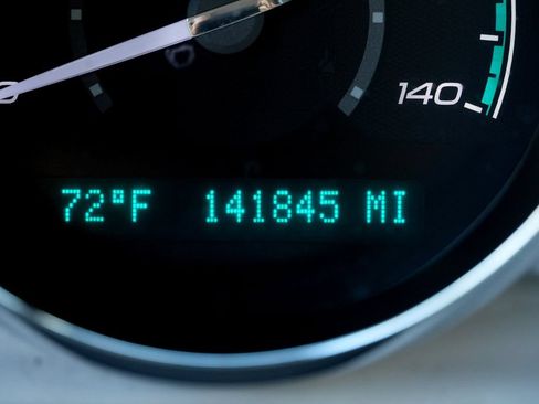 Used 2011 Chevrolet Malibu LS FWD image 39