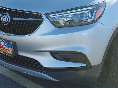 Used 2018 Buick Encore Preferred image 31