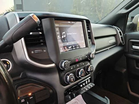 Used 2020 RAM 2500 Big Horn w/ Level 1 Equipment Group AWD/4WD image 10