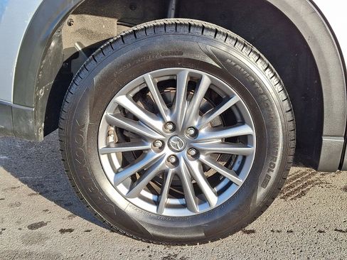 Used 2017 MAZDA CX-5 Touring w/ Preferred Equipment Package image 8