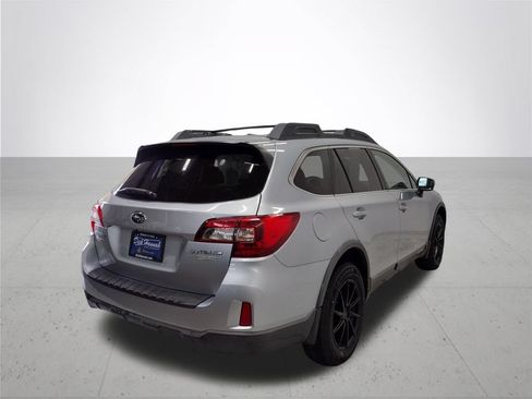 Used 2015 Subaru Outback 2.5i Limited AWD/4WD image 14