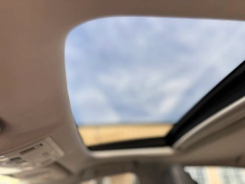 Used 2017 Lexus IS 200t RWD image 19
